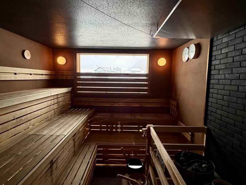 SAUNA CNOC サウナ室内