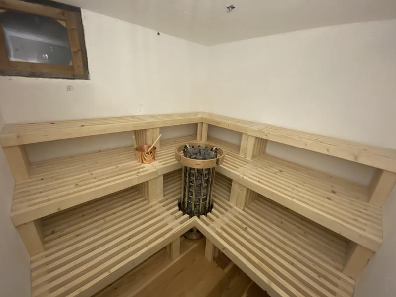 HAKUBA sauna - No niin - 電気サウナ室
