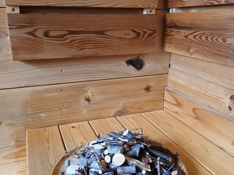 ゲストハウス男鹿 天然アロマ　クロモジ、リラックス効、、抗ウイルス、抗菌作用