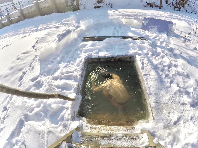 ニンゲンさんのウラジオストク郊外林にあるバーニャのサ活写真