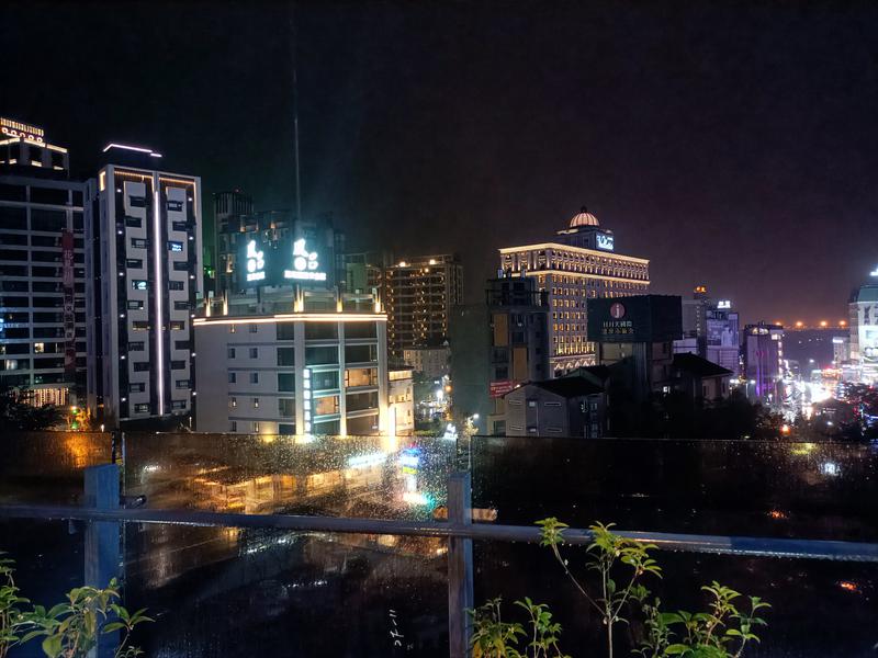 葛瑪蘭溫泉飯店股份有限公司(礁溪) 温泉から眺める夜景