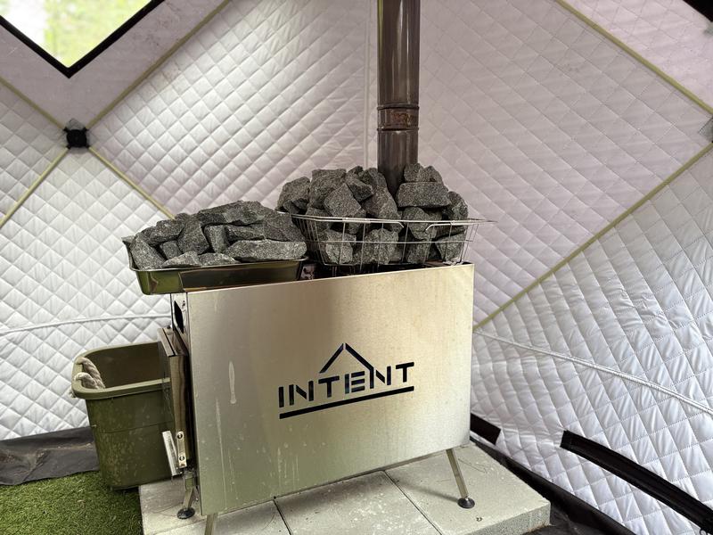 Sauna & Spa Green サウナ&スパ グリーン～愛宕山温泉～ テントサウナ内ストーブ