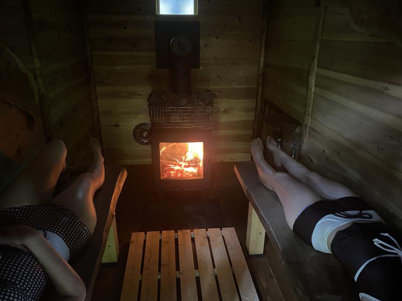 kanrano sauna 熱源は薪、炎を眺めて至福のサウナ時間