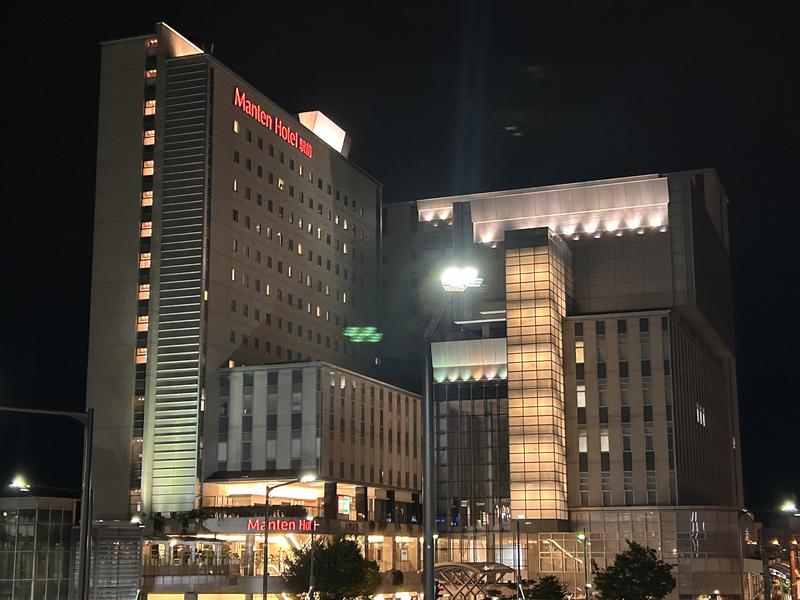 高岡マンテンホテル駅前 高岡駅より夜の全景