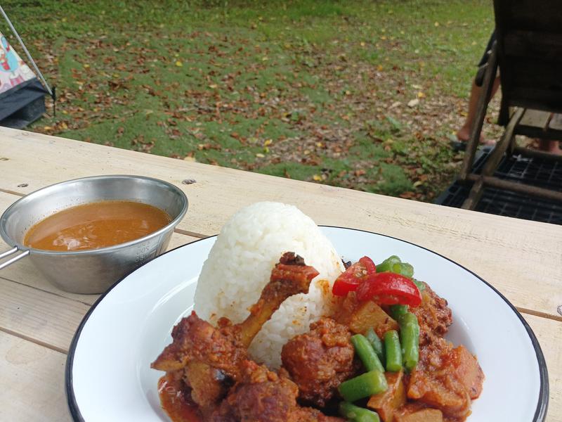 ストームフィールドガイド那珂川本店 本場の味ネパールカレー