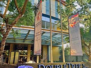 DoubleTree by Hilton Surabaya 写真