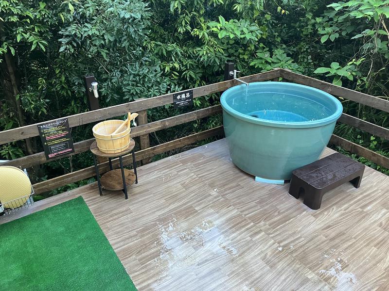 リブマックスリゾート伊東川奈 自然に囲まれながら入る水風呂