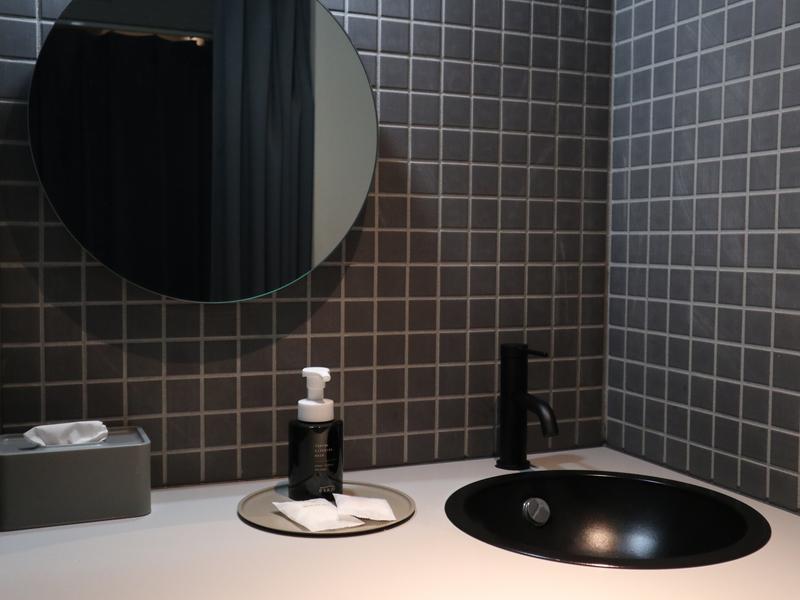 PRIVATE SAUNA maa & GROCERY パウダールーム