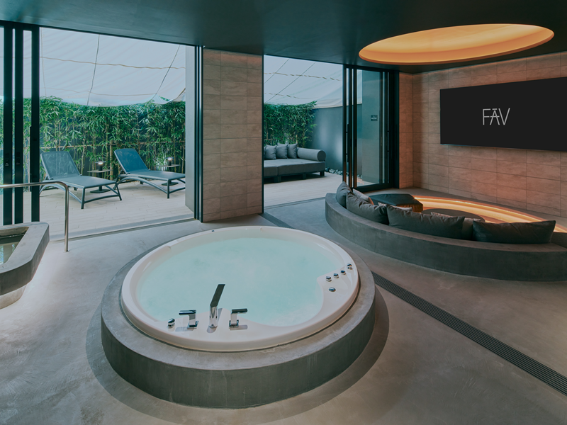 FAV LUX 長崎 ジャグジー・整いスペース