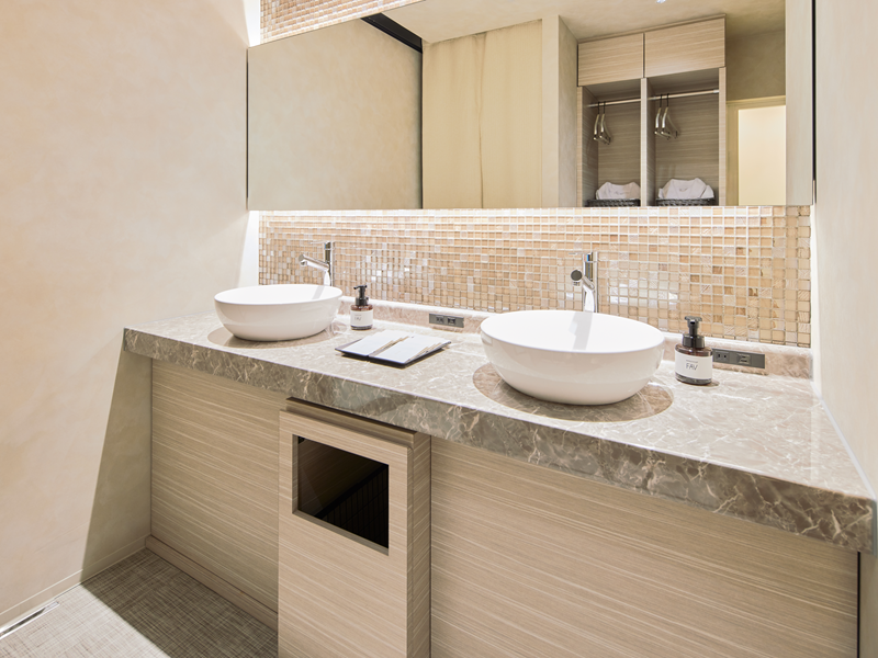 FAV LUX 長崎 更衣室