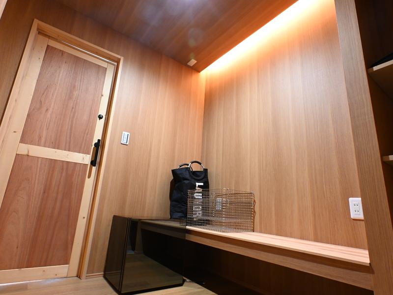 Kosugi Resort/Activity/Sauna(コスギリゾート/サウナ) 脱衣スペース