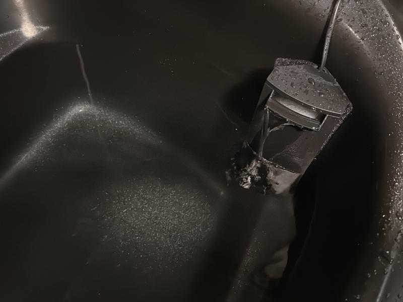 季ららサウナスタジオカフェ 浄水モーター付き水風呂