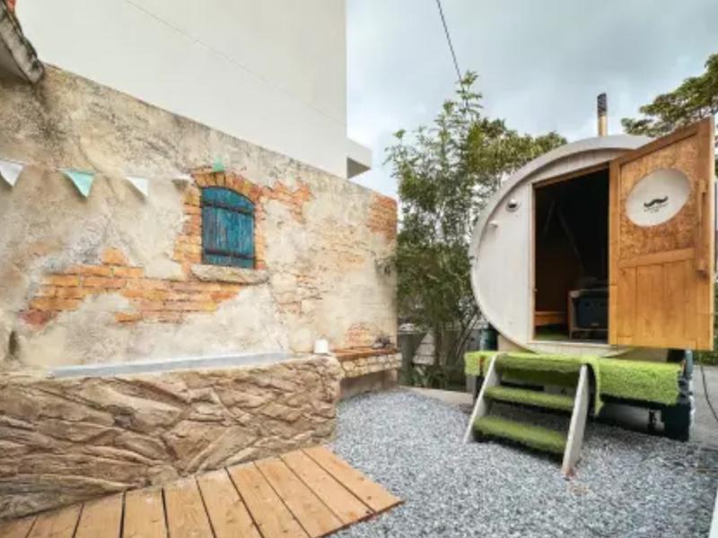 QUAN Sea Vista Retreat バレルサウナ外観