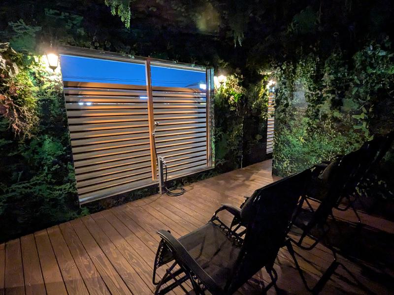 繋がるサウナ THE BARREL 外気浴エリア①