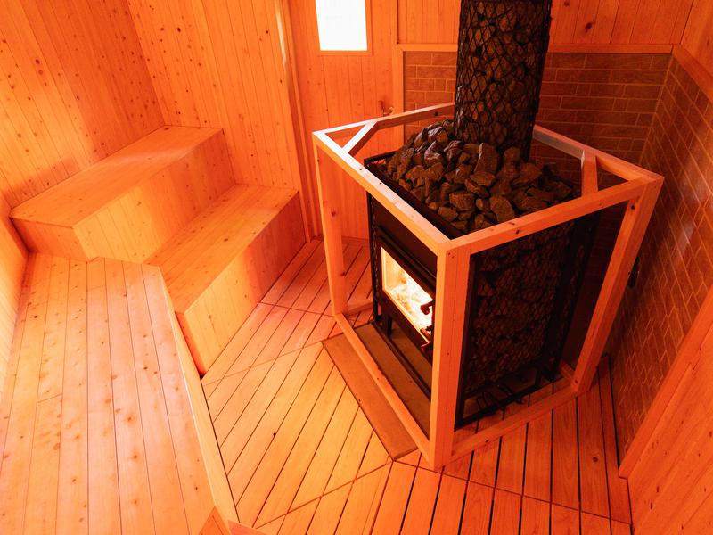 鹿とサウナ サウナストーブ