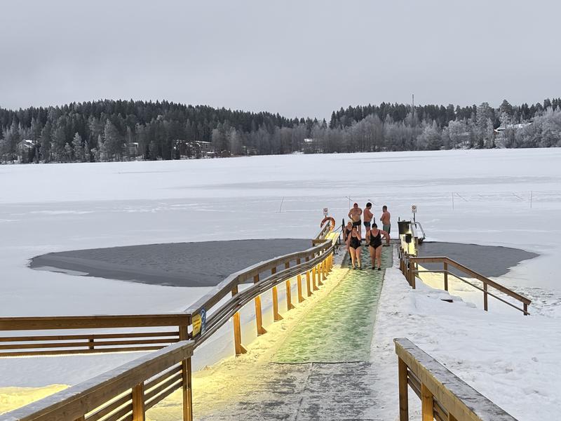 Veittijärven sauna 冬のアヴァント