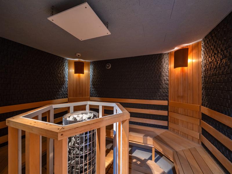 田沢湖水沢温泉郷 セルリアンリゾートAONI 宝仙の湯サウナ