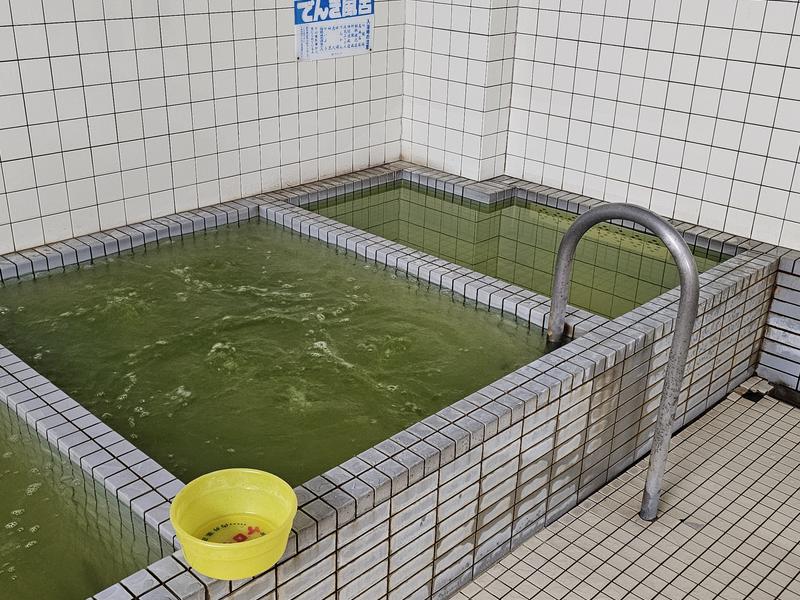 北都湯 ラジウム・ランドン風呂と電気風呂