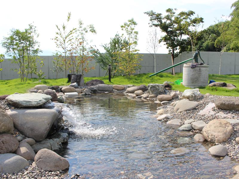 THE W Relax Garden Resort 特大の水風呂