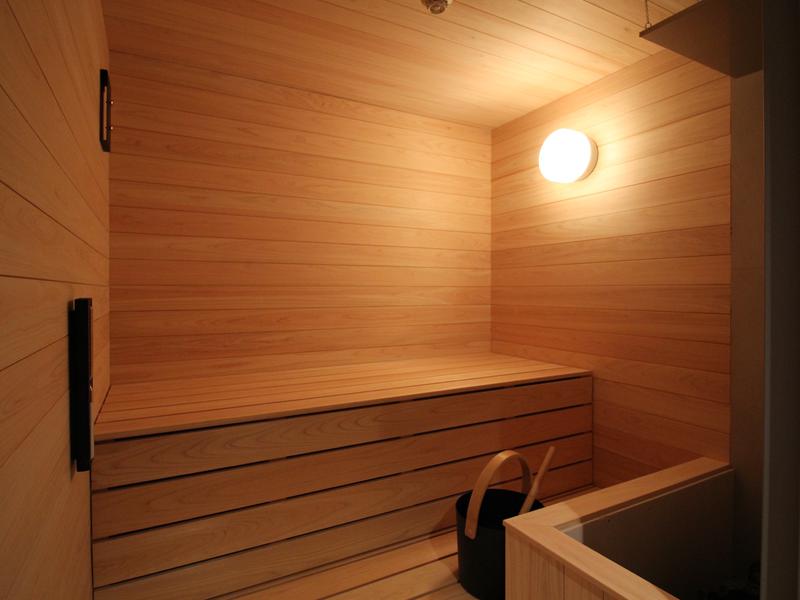 TAKAYAMA SAUNA MOKU 杢 サウナ室