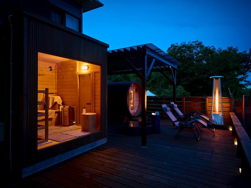 露天風呂とサウナ NANSO CAMP ととのいスペース