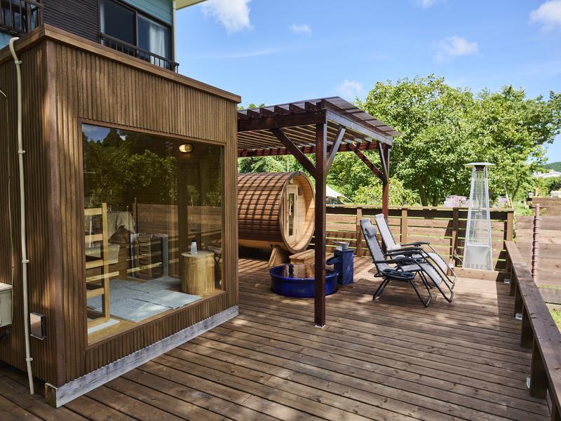 露天風呂とサウナ NANSO CAMP 休憩スペース