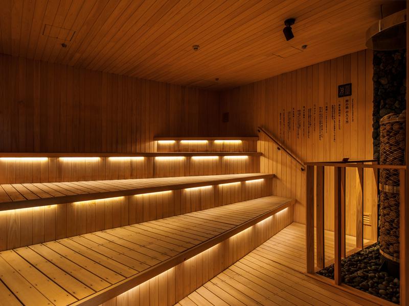 定山渓 鹿の湯 スタジアム型サウナ 段式