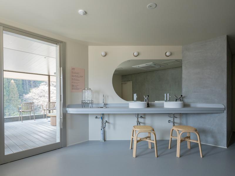 SOIL Nagatoyumoto 綺麗なパウダールーム