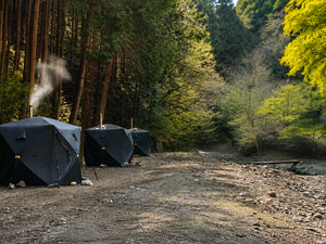 川サウナFIELD 北秋川 (受付施設:北秋川自然休暇村) テントサウナ 写真