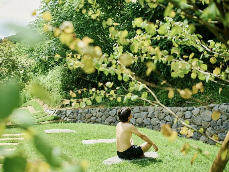 SATOYAMA TERRACE 外気浴  山を降りる風