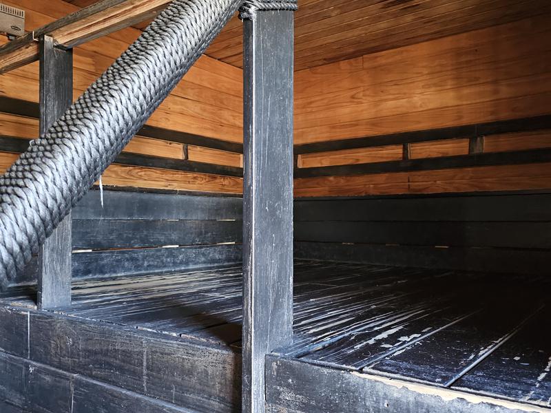 Uunisaari sauna Iso-Uuni(共用サウナ)のサウナ室