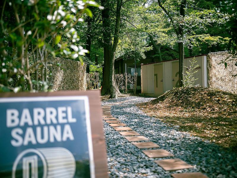 Firewoods county(サンワ設計ネーブルパーク) 入口。水着に着替え少し歩きます。