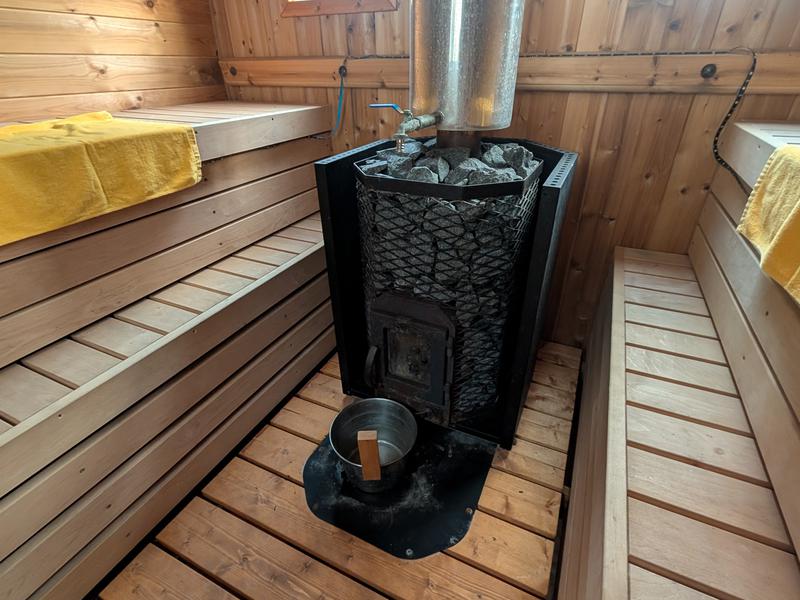 屈斜路湖荘 サウナストーブ