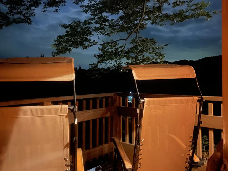 飯山 FOREST BASE 292 ツリーハウス小森 夜のデッキ（外気欲）