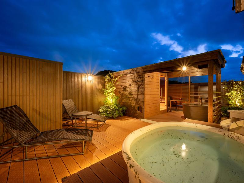 ほほえみの宿滝の湯 写真