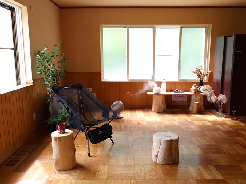 SAUNA&YOGA ゆな青ベース 内気浴もできるので、アウトドアサウナが初めてでも体験しやすい