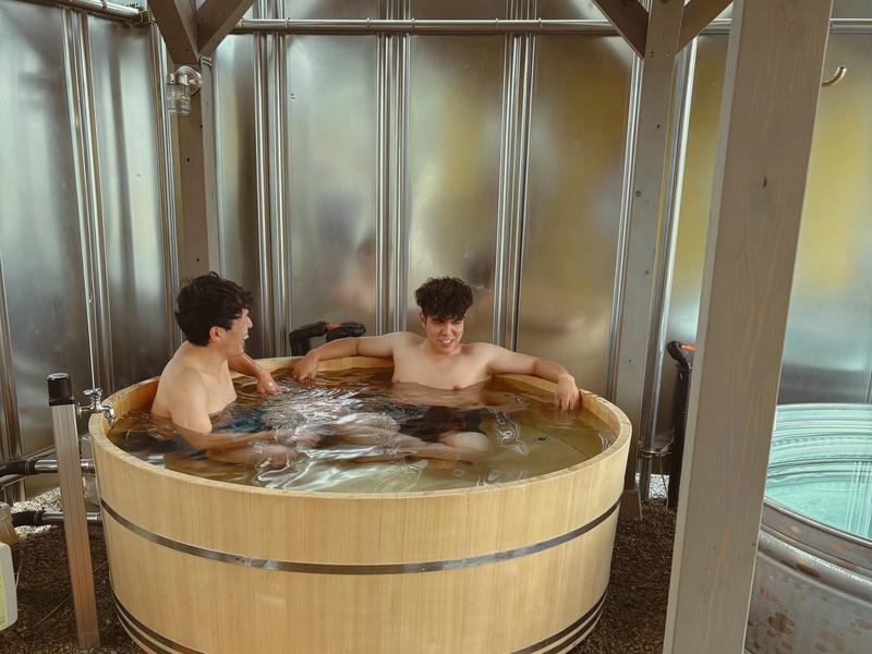 WALLOWS sauna&diner 薪風呂