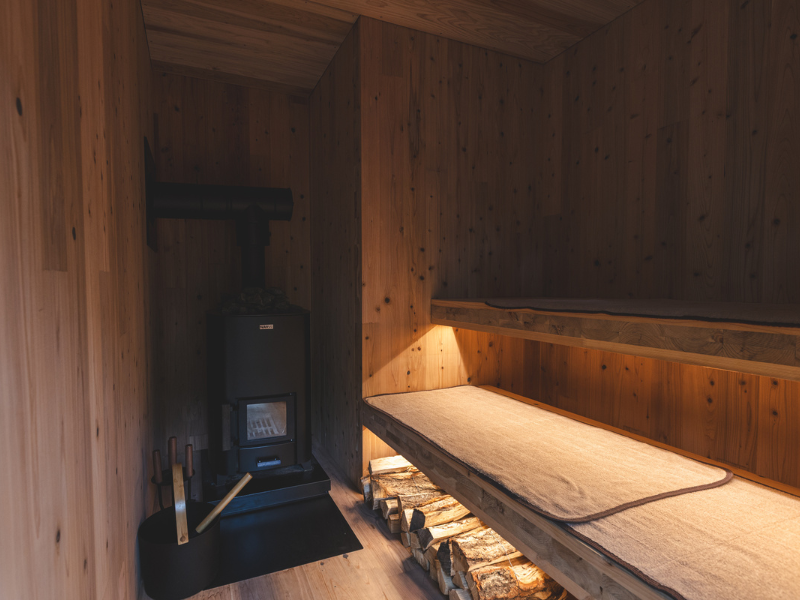 Earthboat Shirakabako 薪サウナ
