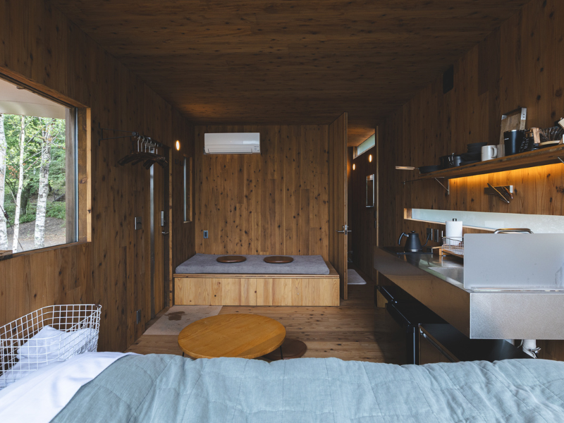 Earthboat Shirakabako 室内