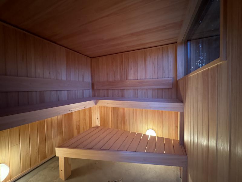 Off Line Sauna NASU (ｵﾌﾗｲﾝｻｳﾅ ﾅｽ) 農園ステイ那須 清潔感のあるメンテ性抜群のサウナ室