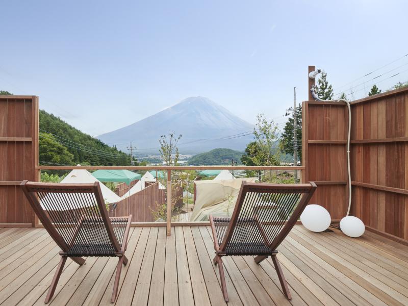 Dot Glamping 富士山 外気浴スペース