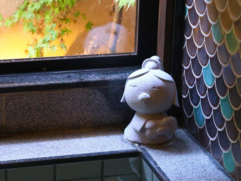 天然温泉三刀屋の湯 ドーミーインEXPRESS出雲の國 雲南 至る所にドーミーいんこ(公式Xより引用)