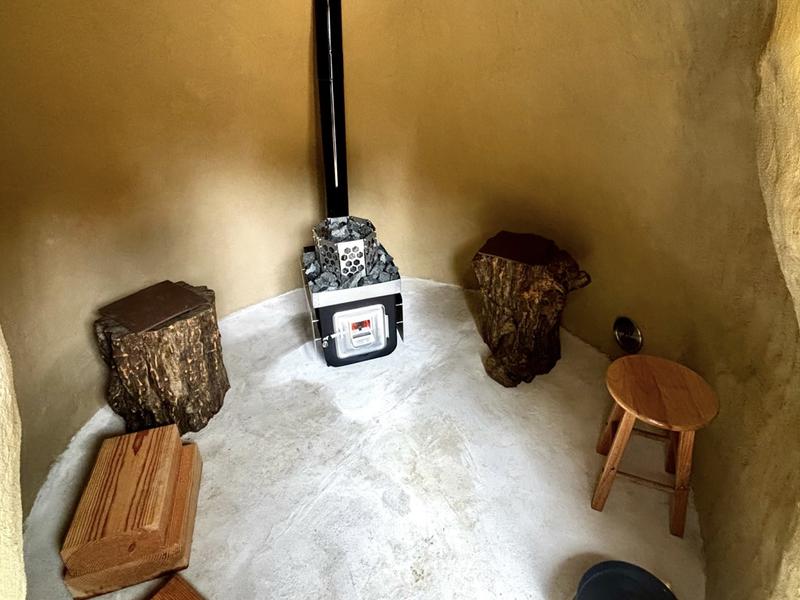 女沼のアウトドアwith古民家 アースバッグサウナ アースバックサウナ室