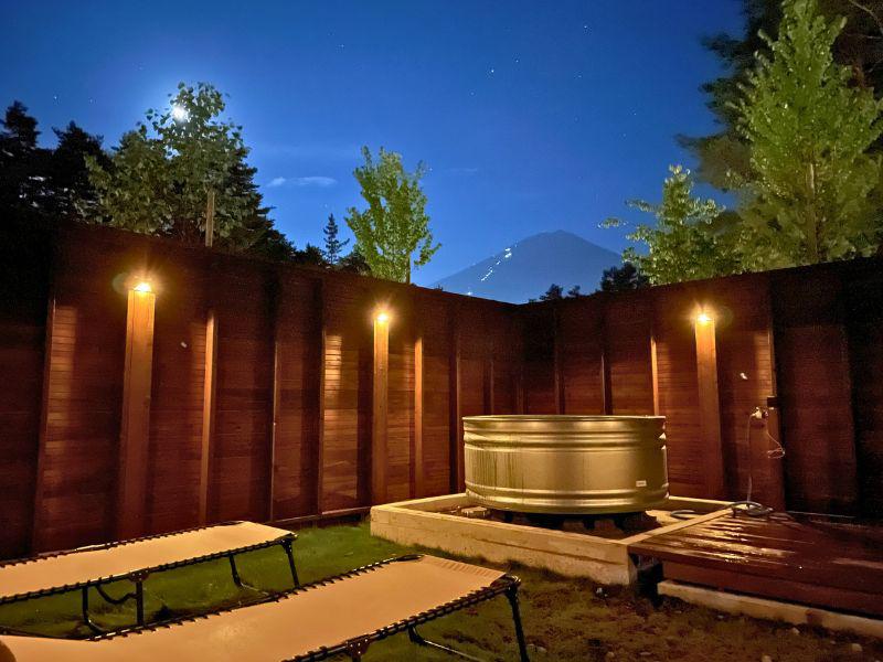 PICA Fujiyama CAMP SAUNA　夜景