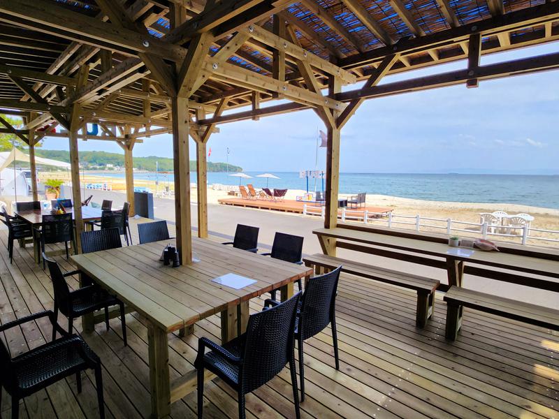 マリンショップBUZZ オーシャンフロントのカフェ／休憩スペース