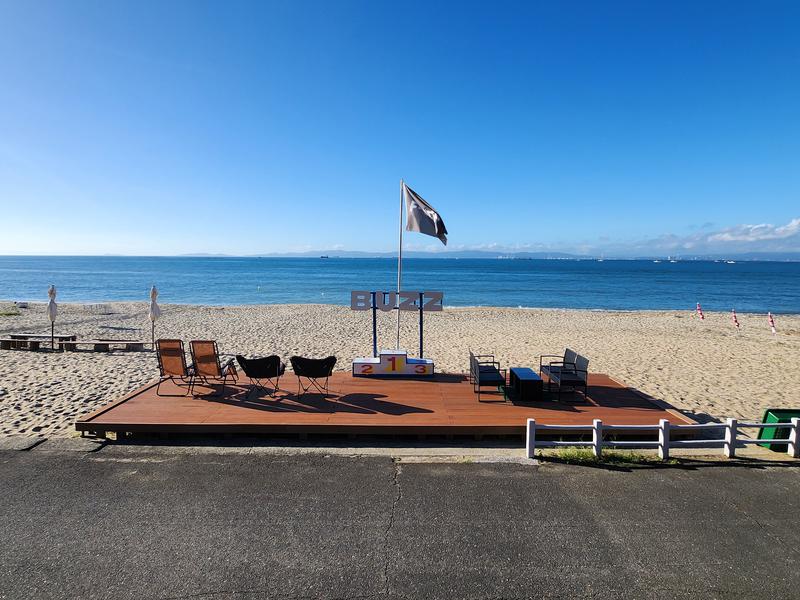 マリンショップBUZZ 目の前がビーチ