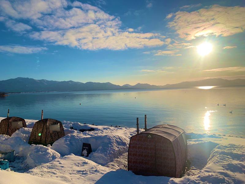 LAKE SIDE HOTELみなとや(MINATOYA SAUNA) 目の前に広がる猪苗代湖