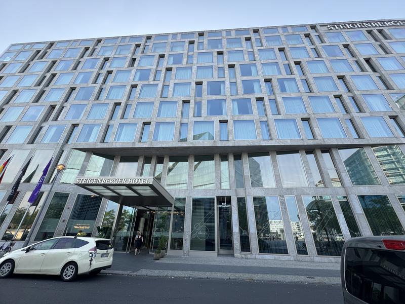 STEIGENBERGER HOTEL AM KANZLERAMT 写真