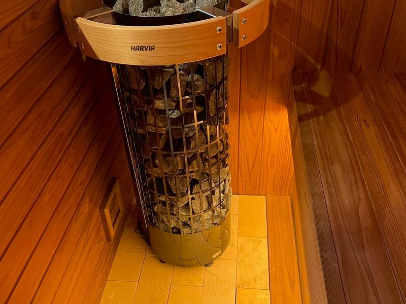 Privete SAUNA by シーサイドホテル舞子ビラ神戸(プライベートサウナ付客室) HARVIAサウナは客室によって違うタイプ２種類ご用意