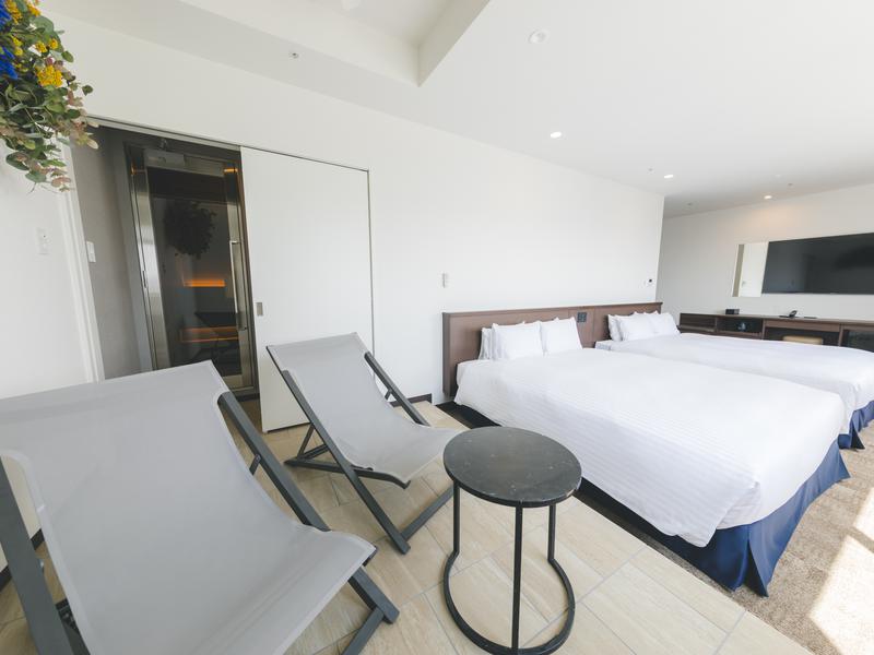 Privete SAUNA by シーサイドホテル舞子ビラ神戸(プライベートサウナ付客室) クイーンサイズベッドルーム